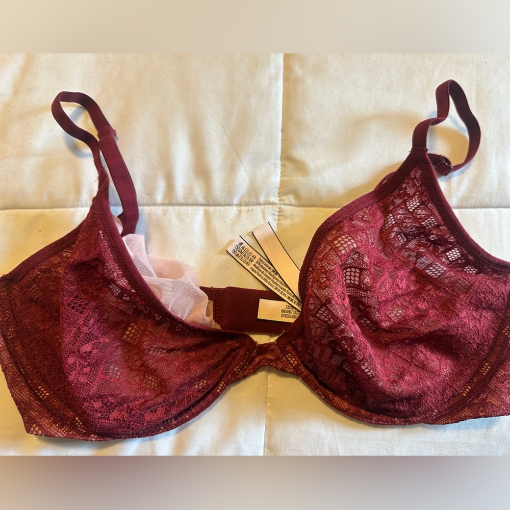 Victoria’s Secret Lace Burgundy Bra 34DD